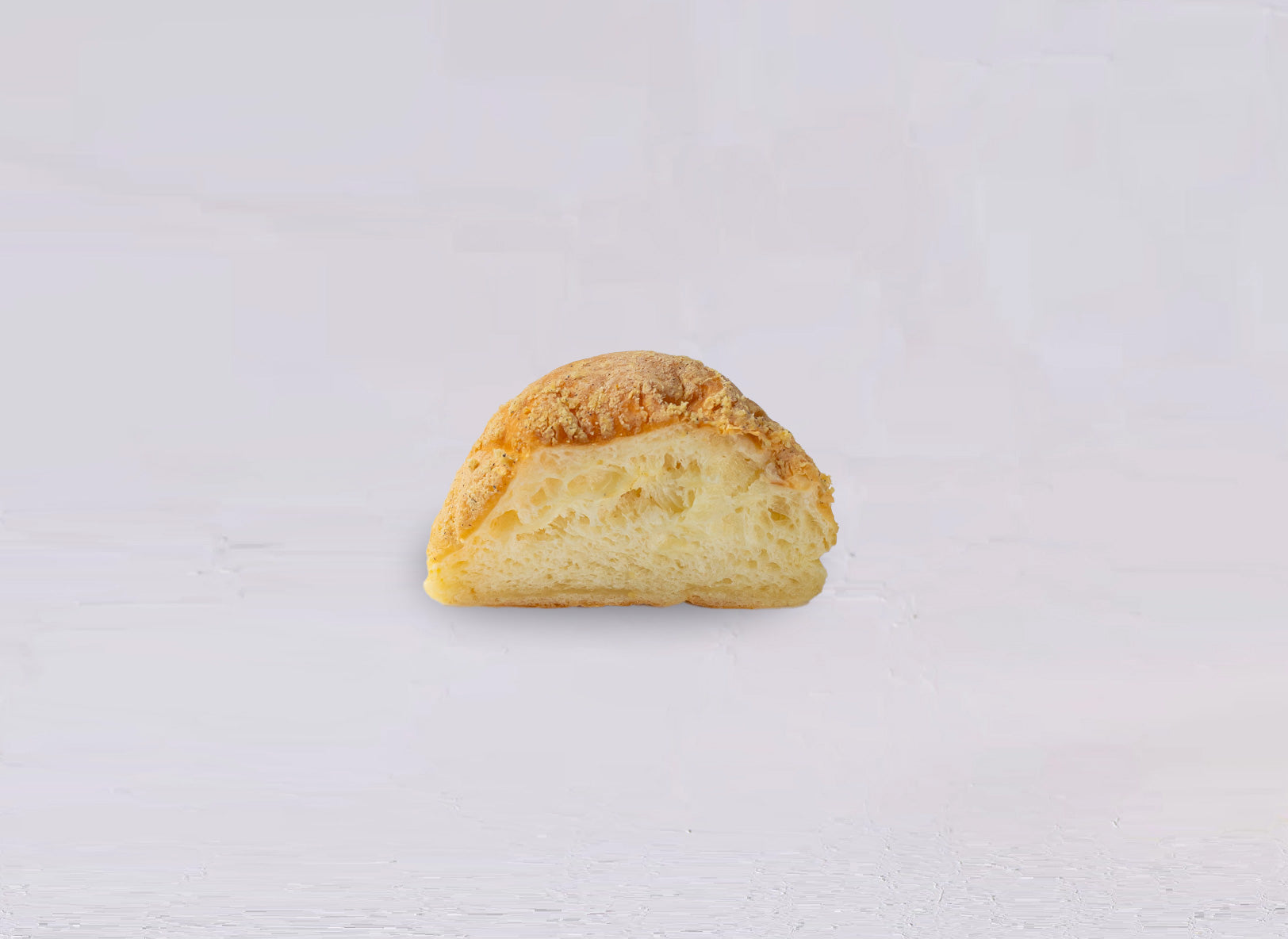 THE BUN(白いコッペのきな粉パン - 北海道100)